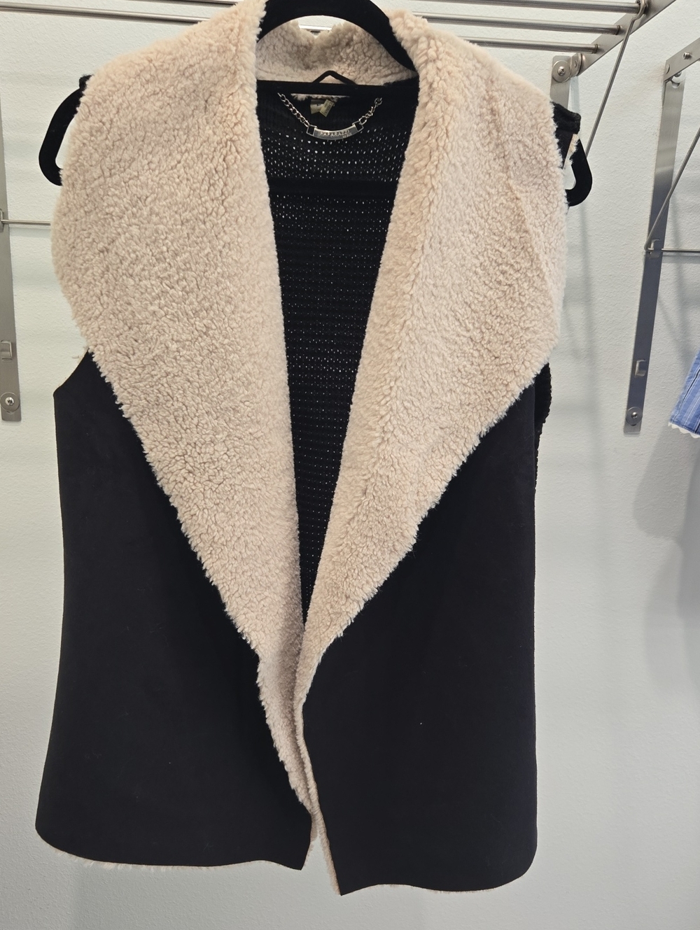paparazzi Black Faux-Suede Vest with Cream Sherpa Trim